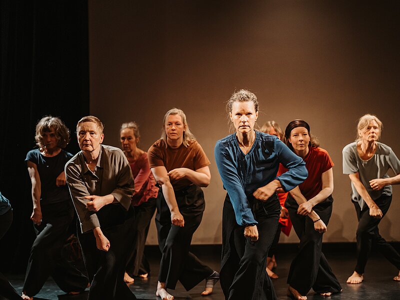 Tanzszene aus projekt A Kind of Life im Kreativ-Haus